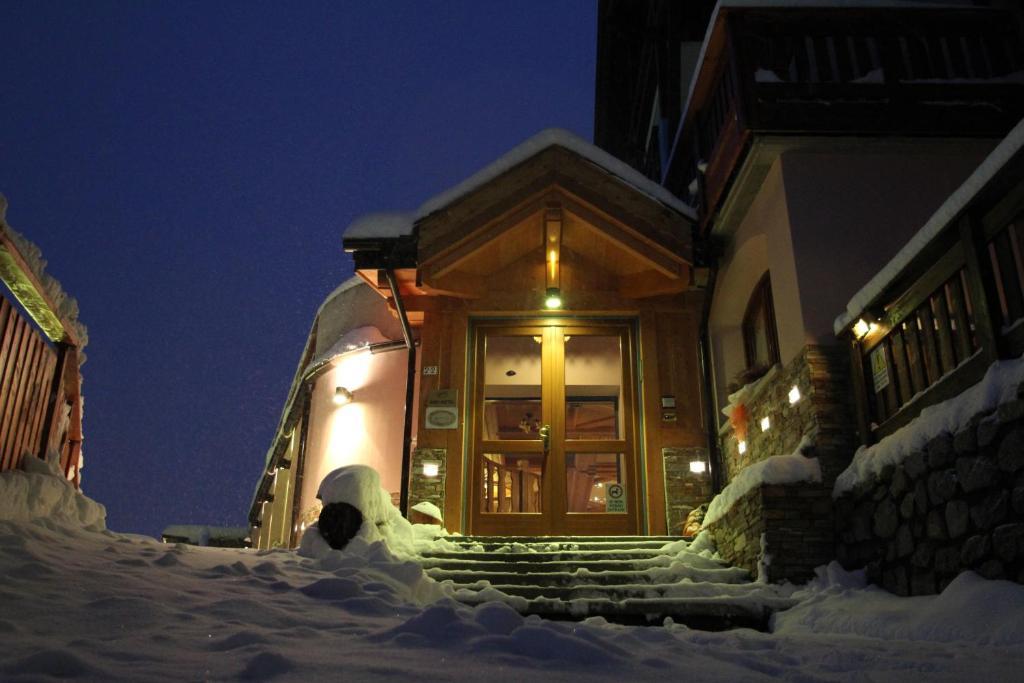 Hotel Residence Dahu Passo del Tonale Extérieur photo